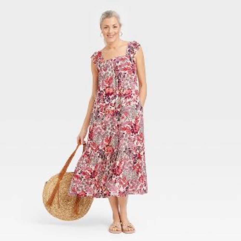 Woman’s Flutter Sleeve Floral Maxi Dress